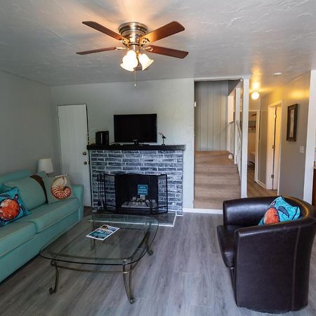 Village House By Beachside Management Siesta Key Bagian luar foto
