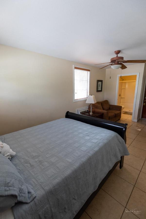 Village House By Beachside Management Siesta Key Bagian luar foto